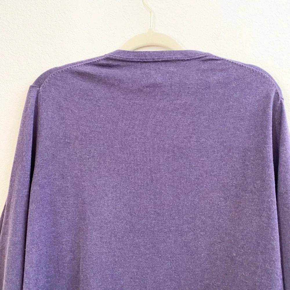 Banana Republic Luxury Blend Mens‎ V Neck Sweater L Silk Cashmere Cotton Purple